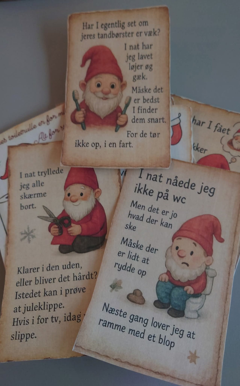 Nissebrevene "rim og løjer" fra 2025 og perle pakkekalender